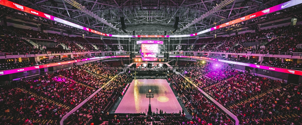 篮球赛事直播 NBA激战